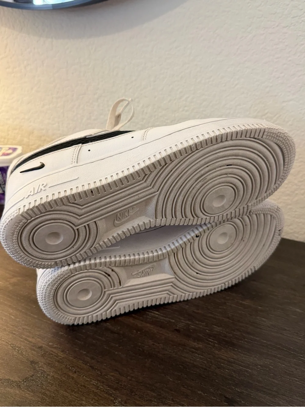 Nike Air Force 1 Low SE! Size 7.5